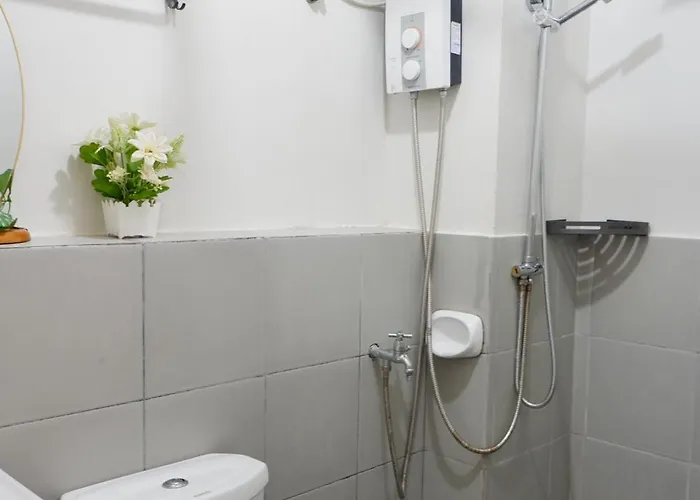Spacious 3br 42 Sqm Washer Netflix 500mbps 15pax Apartment *
