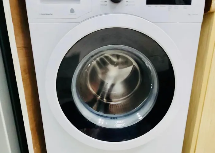 Spacious 3br 42 Sqm Washer Netflix 500mbps 15pax *